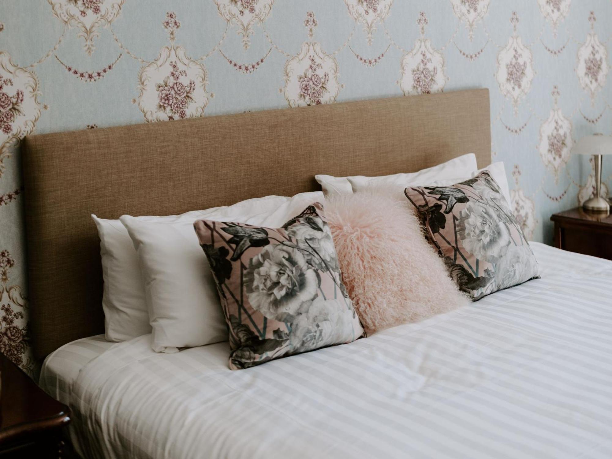 Eliza'S Manor Bed & Breakfast Christchurch Bagian luar foto
